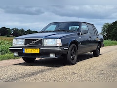 Volvo 740 - 2.3 GL Inj. Black Line