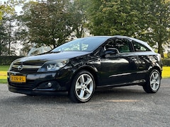 Opel Astra GTC - 1.8 Cosmo |Airco + CRUISE CONTROL|
