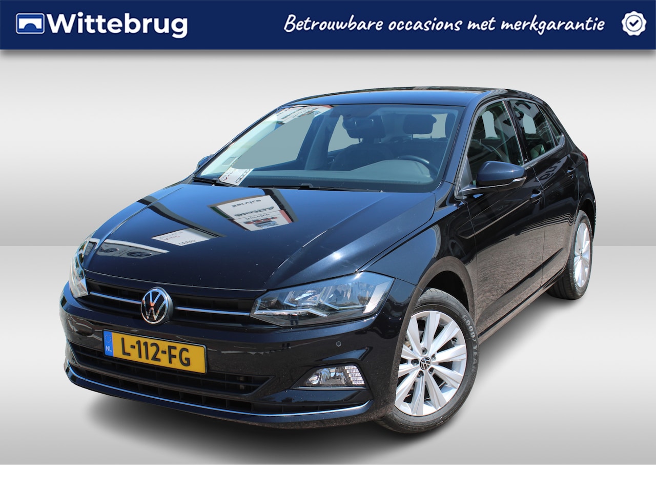 Volkswagen Polo - 1.0 TSI 95pk Highline / App-Connect / LM 17'' / Clima / Navi - AutoWereld.nl