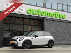 MINI Cooper - 1.5 Camden Plus Edition | NAP | PANO | HUD | H&K | CAMERA | CARPLAY | STOELVERW |