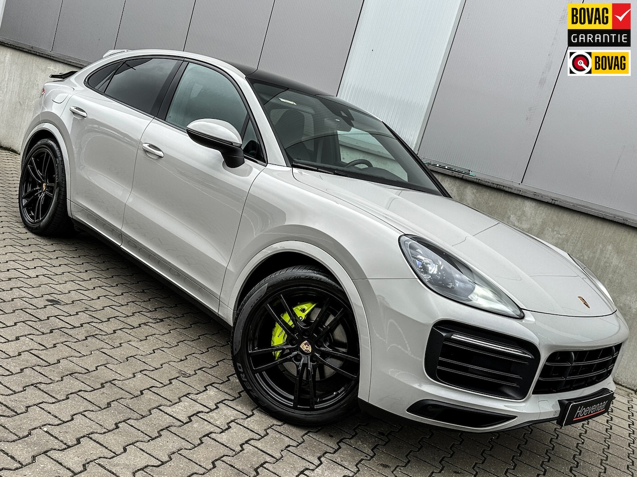 Porsche Cayenne Coupé - 3.0 E-Hybrid 462PK Krijt Sport Design Platinum Edition 4Wb Pano Sport chrono - AutoWereld.nl