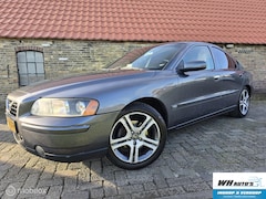 Volvo S60 - 2.4 Momentum | Lpg | Zuinig rijden