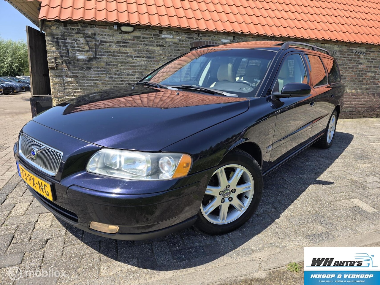 Volvo V70 - 2.5T Momentum 2.5T Momentum - AutoWereld.nl
