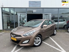 Hyundai i30 - 1.6 GDI i-Motion Plus 1e EIGENAAR | CLIMA | CRUISE | NAVI | CAMERA | PDC | DEALER ONDERHOU