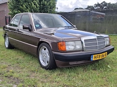 Mercedes-Benz 190-serie - 2.0 E Standard