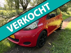 Toyota Aygo - 1.0-12V Comfort Navigator/Navi/Airco/Elekt.ramen NEW APK