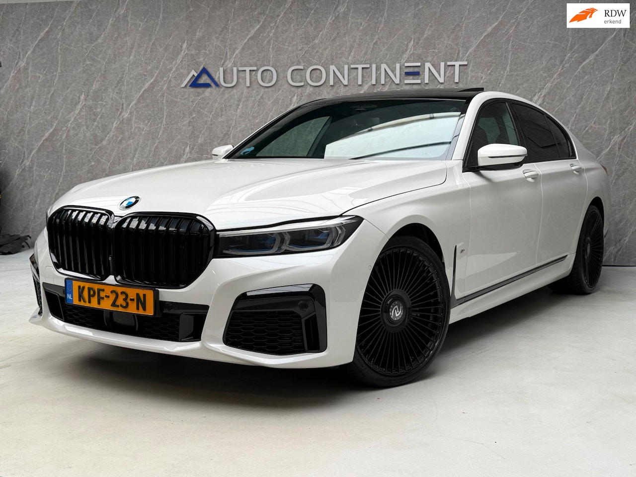 BMW 7-serie - 750i xDrive 530 PK / Dealer Onderhouden - AutoWereld.nl