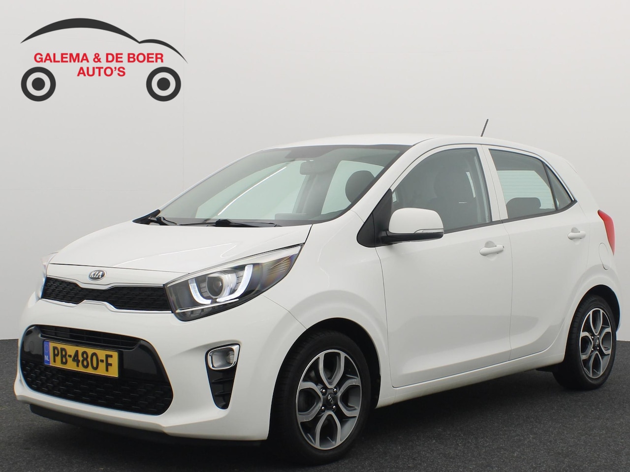Kia Picanto - 1.0 CVVT First Edition 5 PERS / CARPLAY / CAMERA / CRUISE CONTROL / NAVI / CLIMA / BLUETOO - AutoWereld.nl