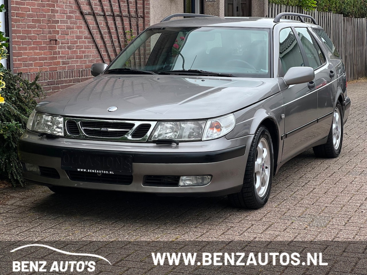 Saab 9-5 Estate - 2.0t SE Youngtimer/Leder Bekleding - AutoWereld.nl