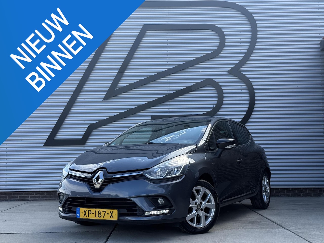 Renault Clio - 0.9 TCe Limited 2e Eigenaar|Navi|Airco|Cruise|PDC|Elek ramen|Dealer onderhouden|N.A.P|APK - AutoWereld.nl