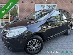 Dacia Sandero - 1.2 Lauréate NIEUWE APK / RIJDT GOED