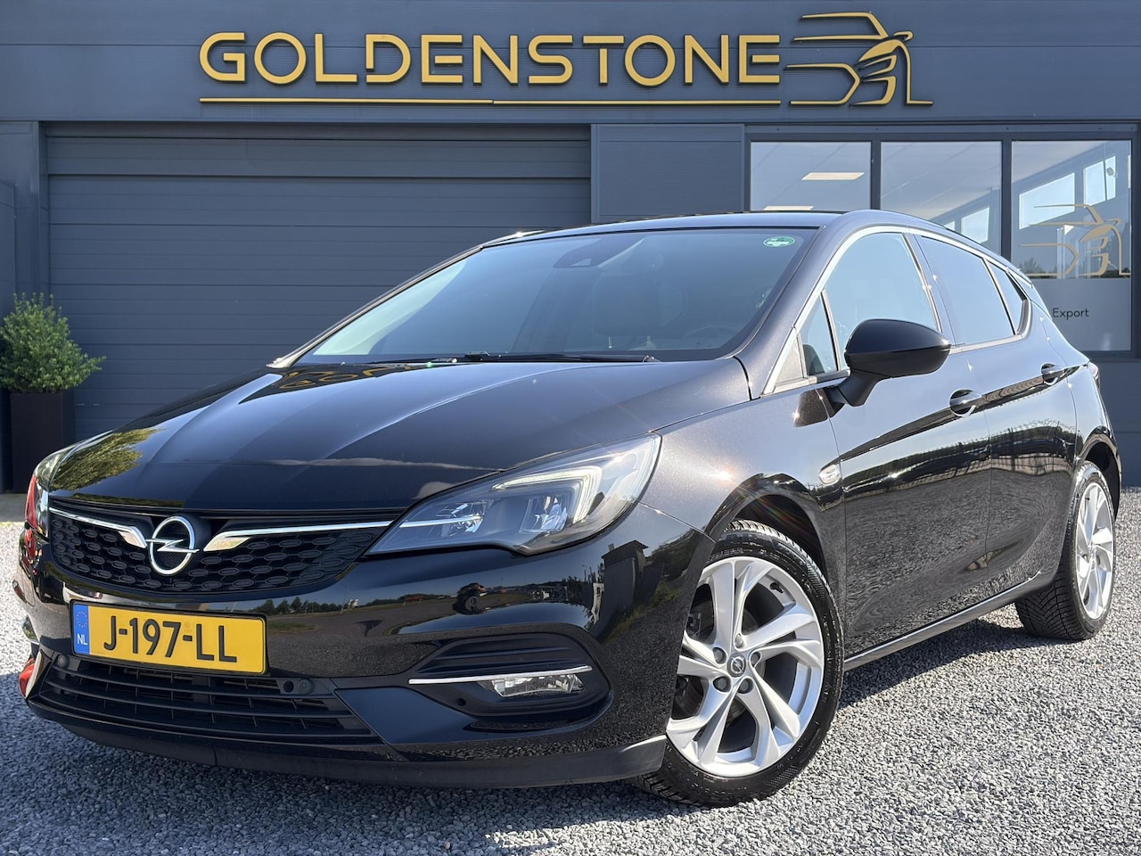 Opel Astra - 1.2 Launch Elegance 2e Eigenaar,Camera,Stoelverw-Stuurverw,110pk,Navi,Carplay,Halfleder,El - AutoWereld.nl