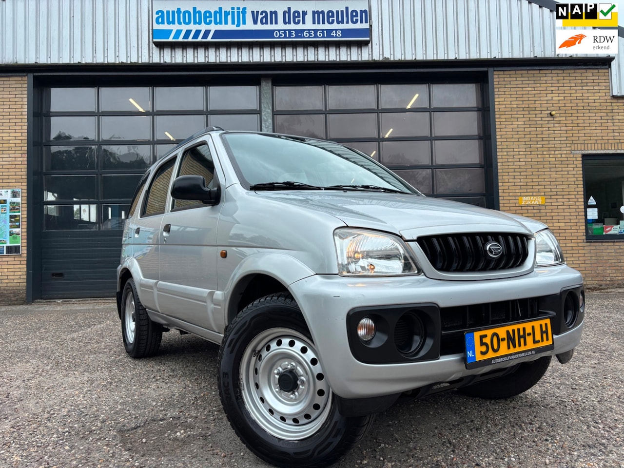 Daihatsu Terios - 1.3 SXE 77.000km!! absolute nieuwstaat!! - AutoWereld.nl