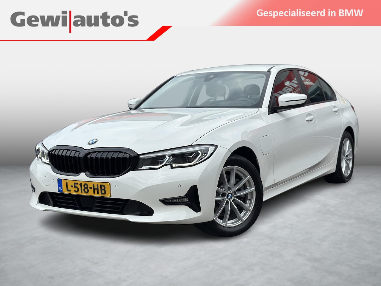 BMW 3-serie - 320e Head-Up|Laserlicht|Adaptiev.Cruise|Sport - AutoWereld.nl