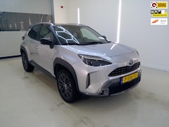 Toyota Yaris Cross - 1.5 Hybrid Adventure+Led+Leder+Navigatie+JBL-Sound+camera+stoel+verw+18"Lmv+cruise = UNIEK