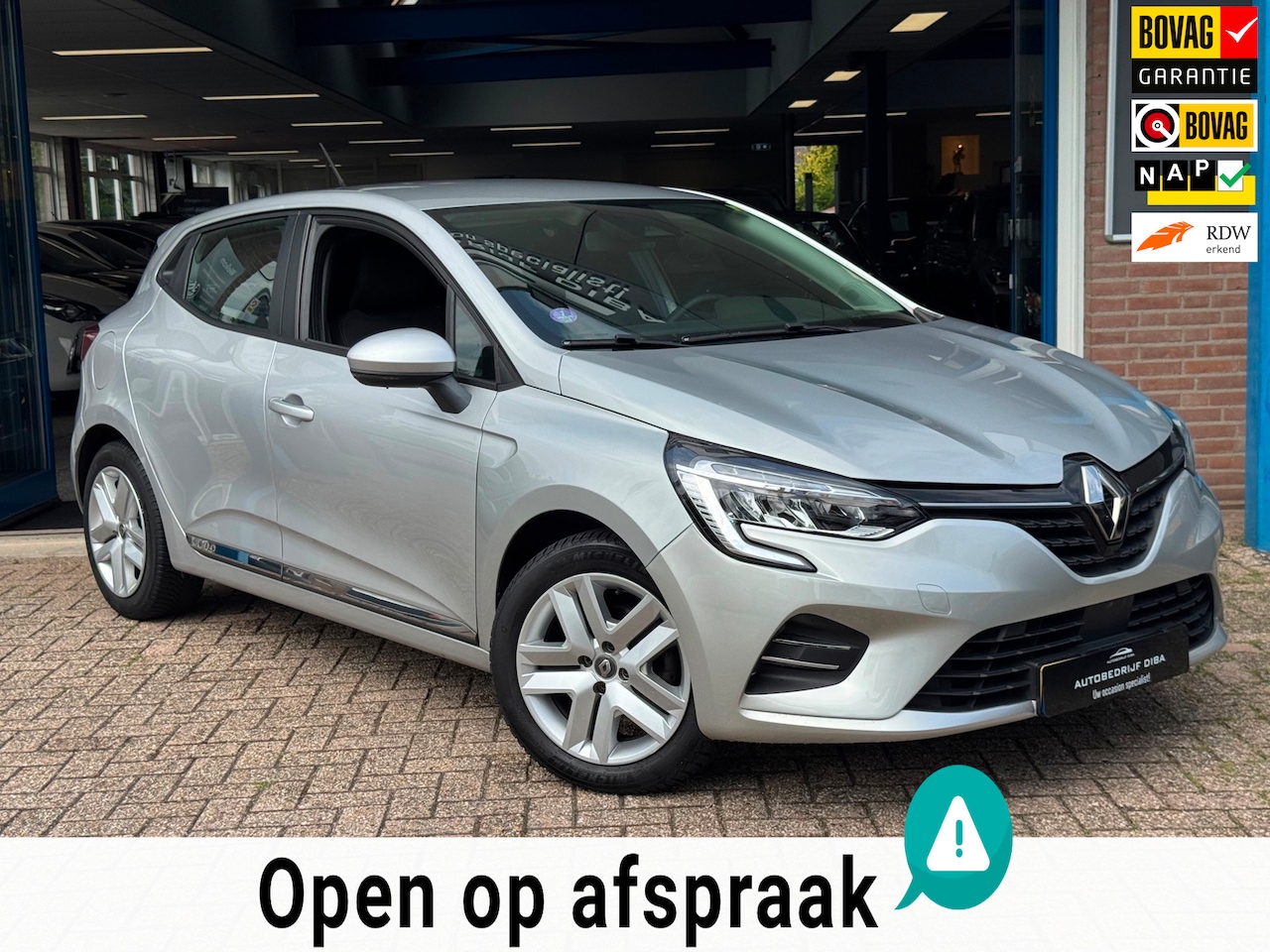 Renault Clio - 1.0 TCe Zen 5drs 2019 Grijs AIRCO NAP! - AutoWereld.nl