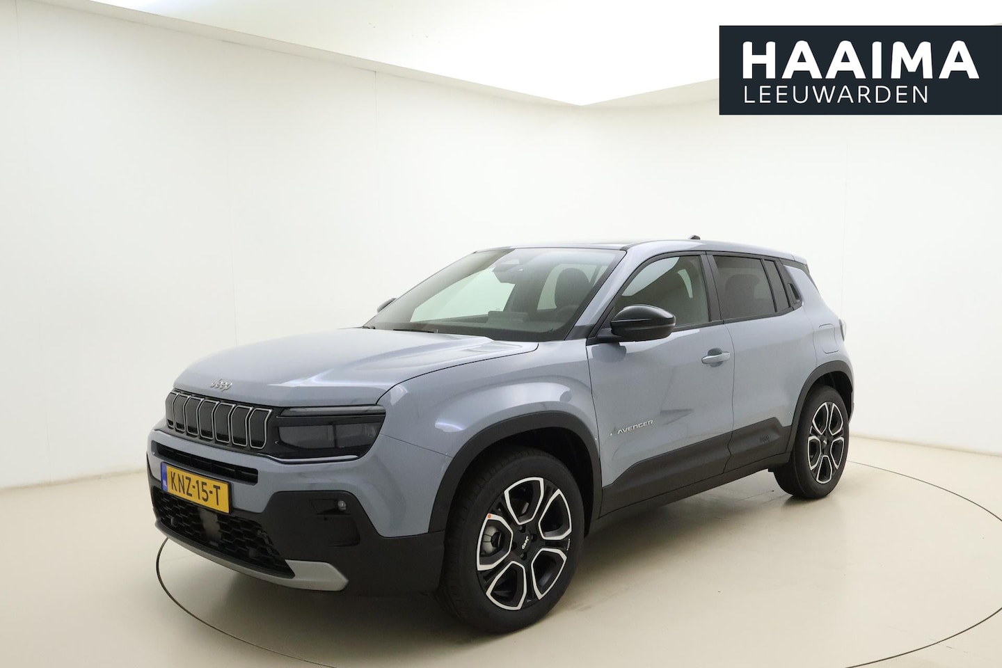Jeep Avenger - 1.2 e-Hybrid Summit | VAN €40.250,- VOOR €35.950,-! | Navigatie | Voorruitverwarming | 18' - AutoWereld.nl