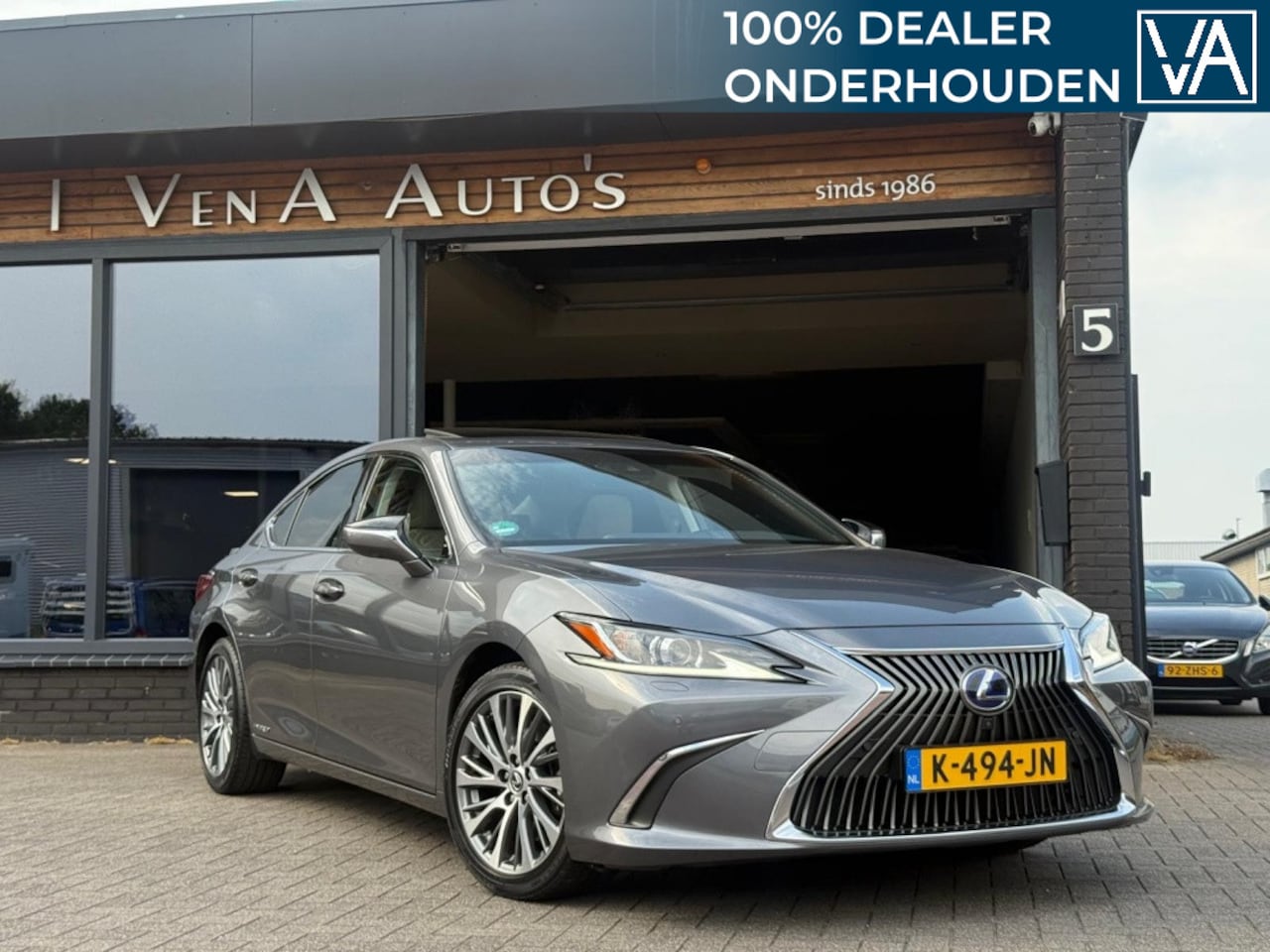 Lexus ES - 300h Luxury Line | 360 Camera | Stoelkoeling | - AutoWereld.nl