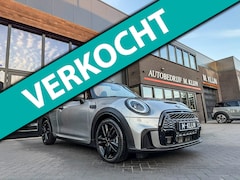 MINI Cabrio - 2.0 Cooper S John Cooper Works f1 aut/Navi/Led/Camera/Jcw stoelen