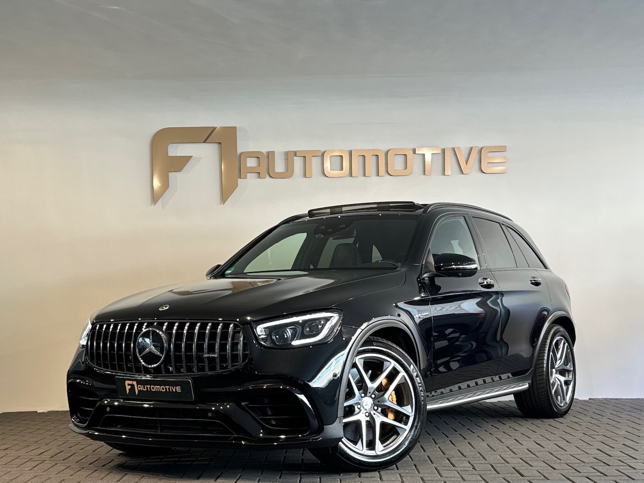 Mercedes-Benz GLC-klasse - AMG 63 S 4M+ Premium+ Pano|Ceramic - AutoWereld.nl