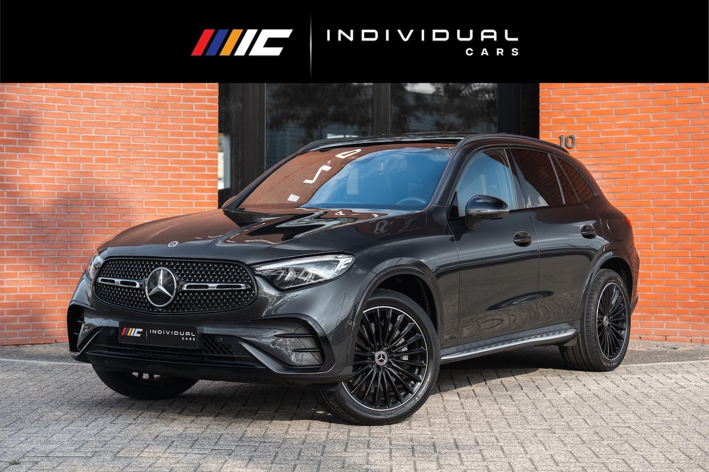 Mercedes-Benz GLC-klasse - 400e 4MATIC AMG Line Offroad Pack Trekhaak Pano - AutoWereld.nl