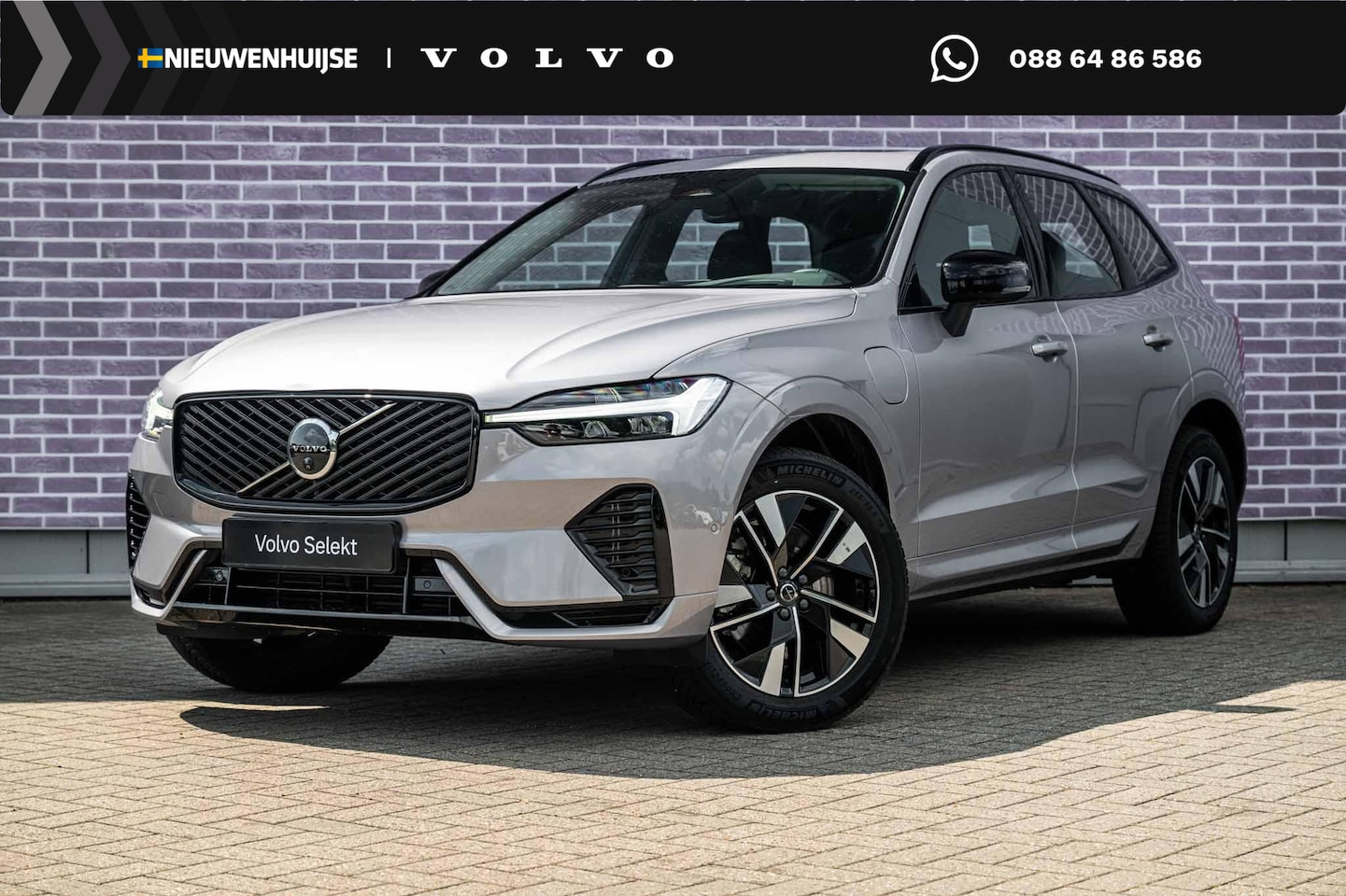 Volvo XC60 - 2.0 T6 Plug-in hybrid AWD Plus Dark | Facelift | Head-Up | Panoramadak | Trekhaak | 360 Ca - AutoWereld.nl