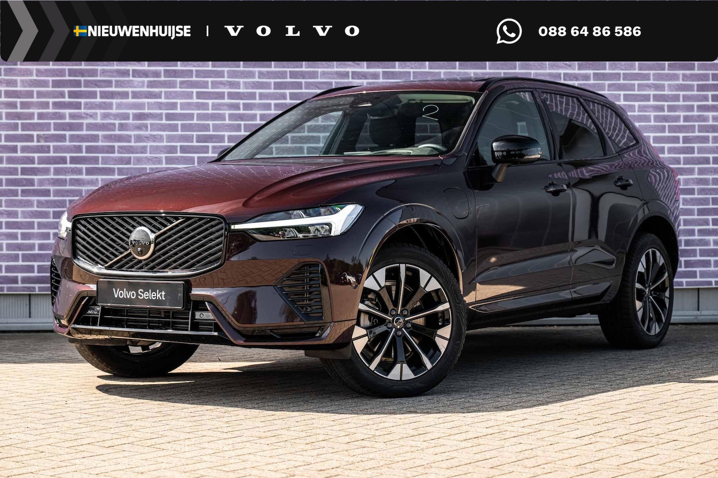 Volvo XC60 - 2.0 T6 Plug-in hybrid AWD Ultra Dark | Panorama dak | Luchtvering | Trekhaak | Head-Up Dis - AutoWereld.nl