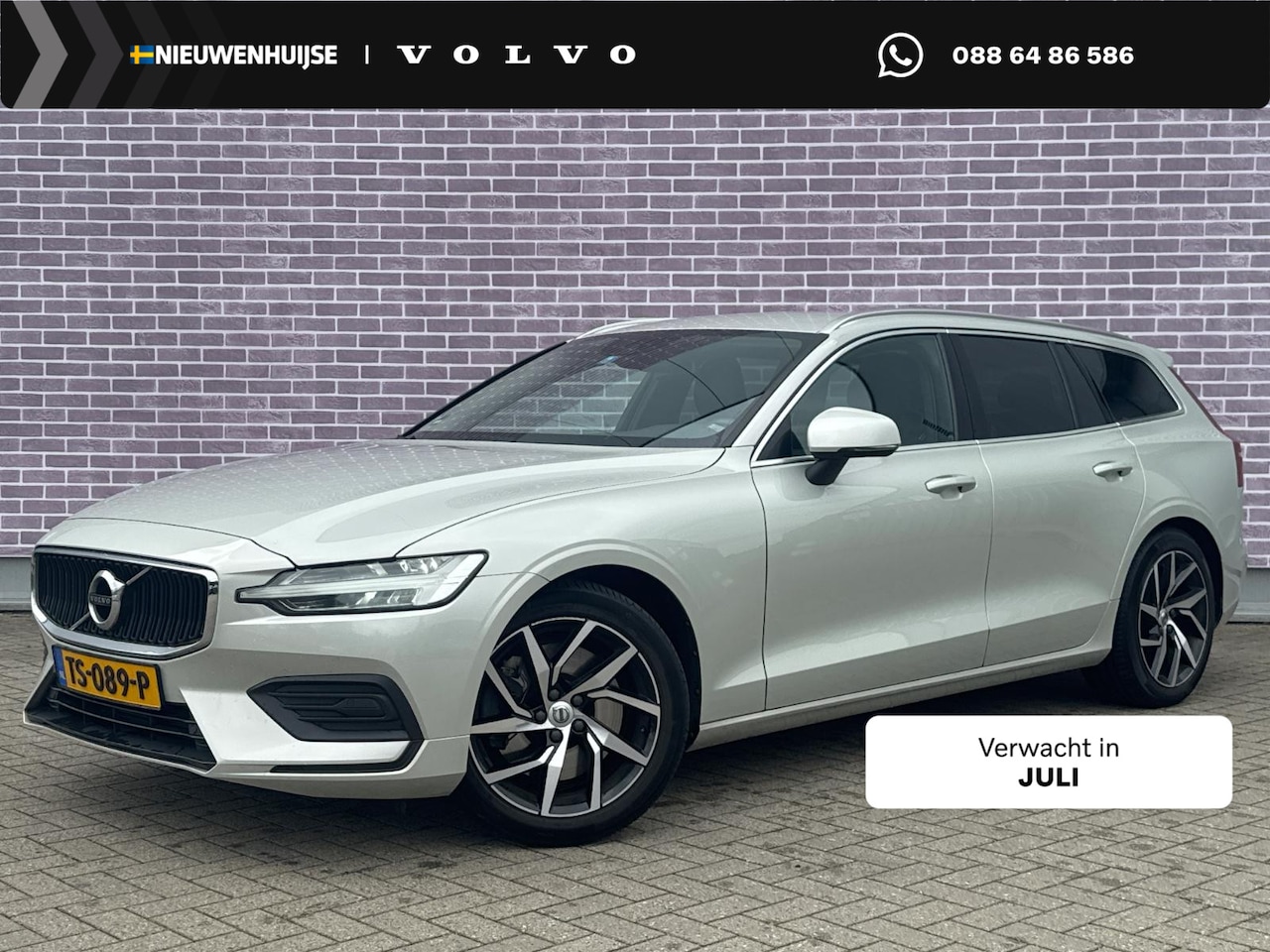 Volvo V60 - 2.0 T5 Momentum | Trekhaak | Lederen Bekleding | Eletkrische Achterklep | Cruise Control | - AutoWereld.nl