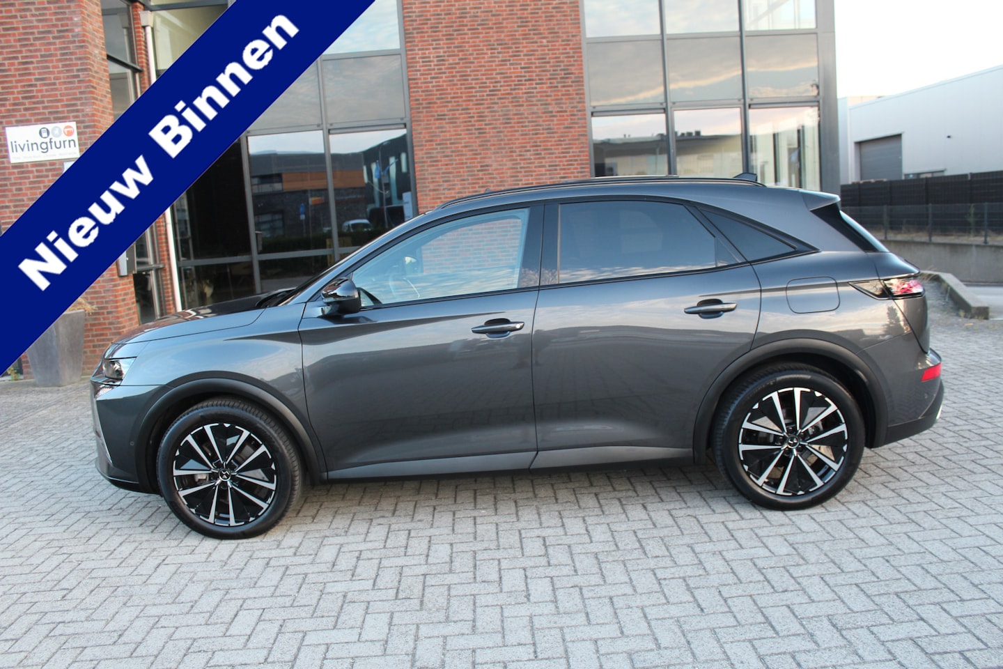 DS 7 - 1.6 PHEV 300 4x4 Pallas Schuifdak-Focal Hifi-Pack Comfort - AutoWereld.nl