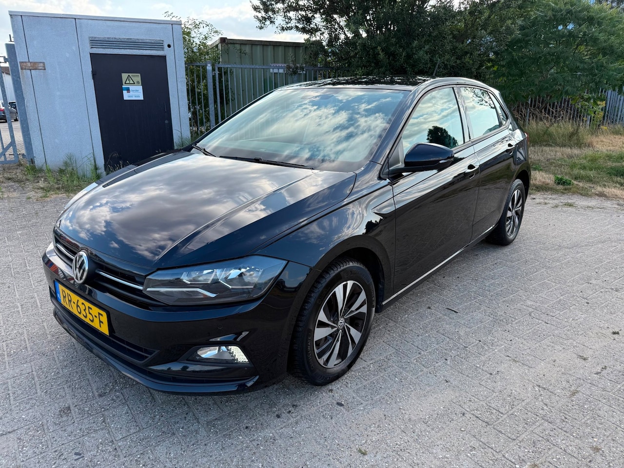Volkswagen Polo - 1.6 TDI 95PK 2018 Nwe Distrubutieriem, Nwe APK - AutoWereld.nl