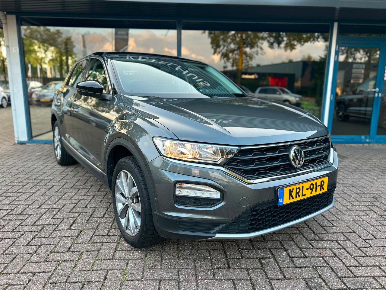 Volkswagen T-Roc - 1.0 TSI Sport|ACC|Camera|Carplay|Trekhaak|Elek Klep