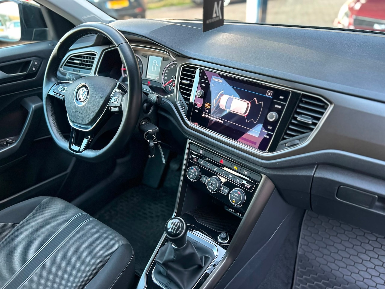 Volkswagen T-Roc - 1.0 TSI Sport|ACC|Camera|Carplay|Trekhaak|Elek Klep