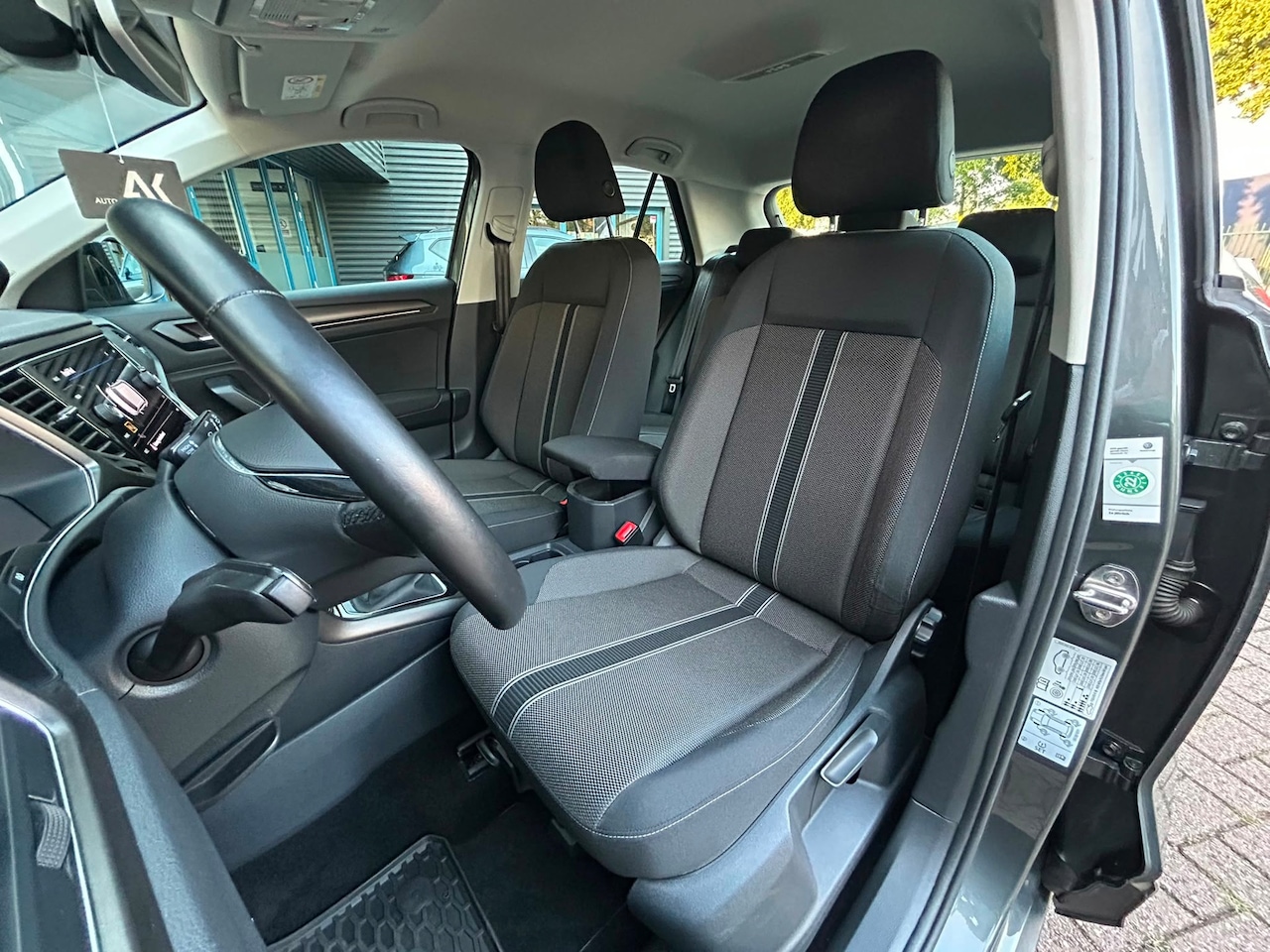 Volkswagen T-Roc - 1.0 TSI Sport|ACC|Camera|Carplay|Trekhaak|Elek Klep