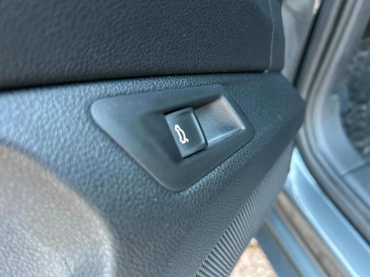Volkswagen T-Roc - 1.0 TSI Sport|ACC|Camera|Carplay|Trekhaak|Elek Klep