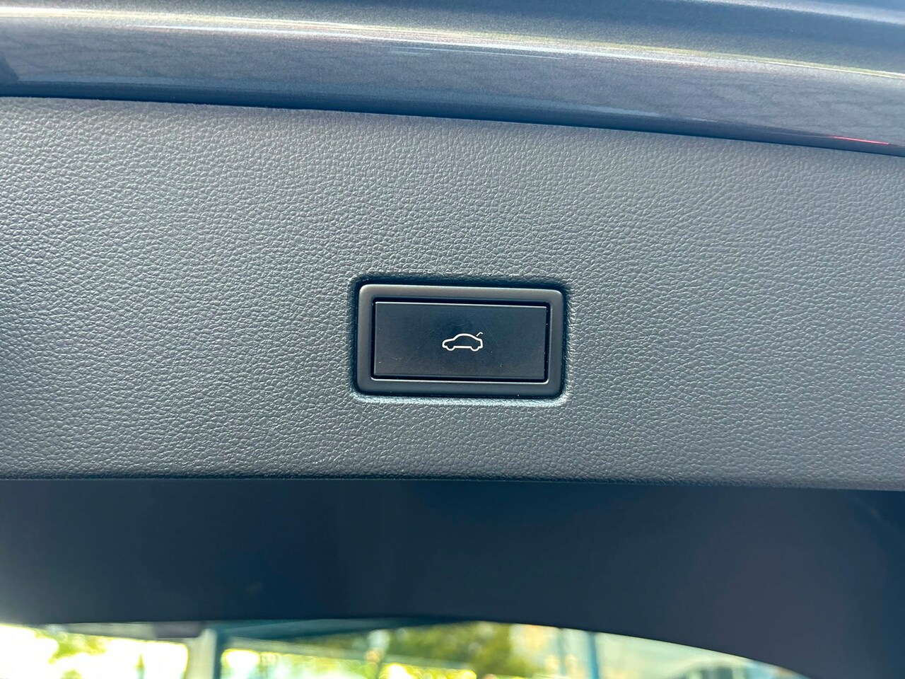 Volkswagen T-Roc - 1.0 TSI Sport|ACC|Camera|Carplay|Trekhaak|Elek Klep