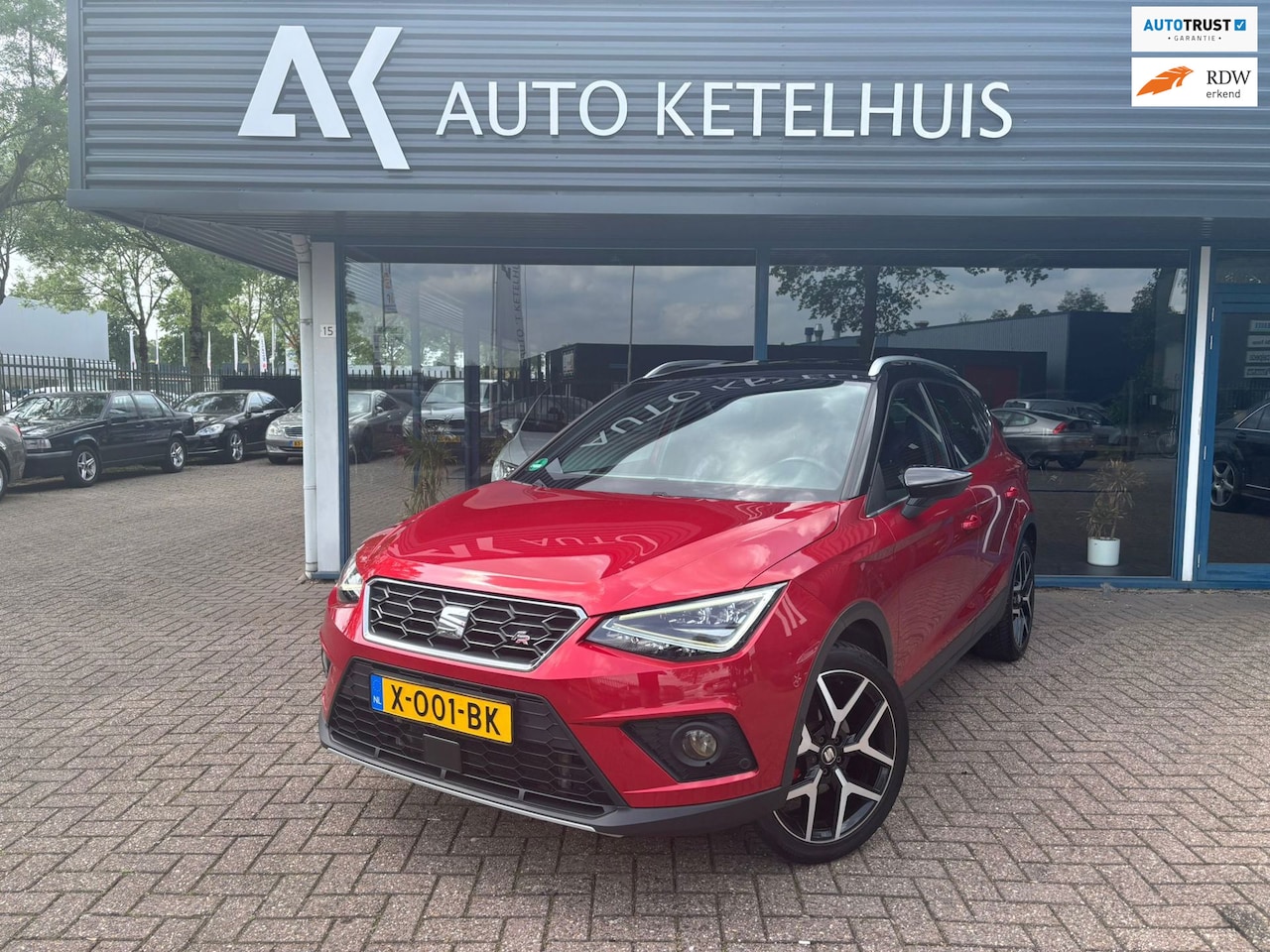 SEAT Arona - 1.5 TSI EVO FR Business Intense|ACC|Camera|DAB|LED