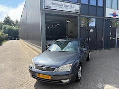 Ford Mondeo - 2.0-16V Futura Automaat Leder Nieuwe APK NAP Logisch