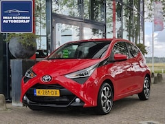 Toyota Aygo X - 1.0 VVT-i x-joy | Navigatie via Apple Carplay | Climate Control | Parkeercamera | Licht me