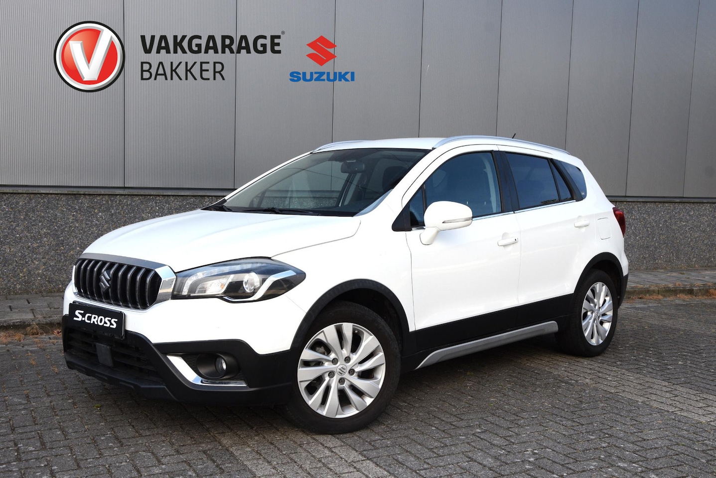 Suzuki S-Cross - 1.0 Boosterjet Exclusive | trekhaak | navigatie | achterruitrijcamera | - AutoWereld.nl