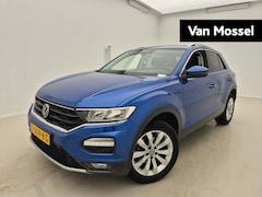 Volkswagen T-Roc - 1.5 TSI Style Business 150 PK| Origineel Nederlands | 1e Eigenaar | Trekhaak | Navigatie |