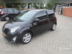Renault Twingo - 1.2-16V night and day