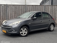 Peugeot 206 - 1.4 XS/DISTRIBUTIE VV/NAP/AIRCO/TREKHAAK/