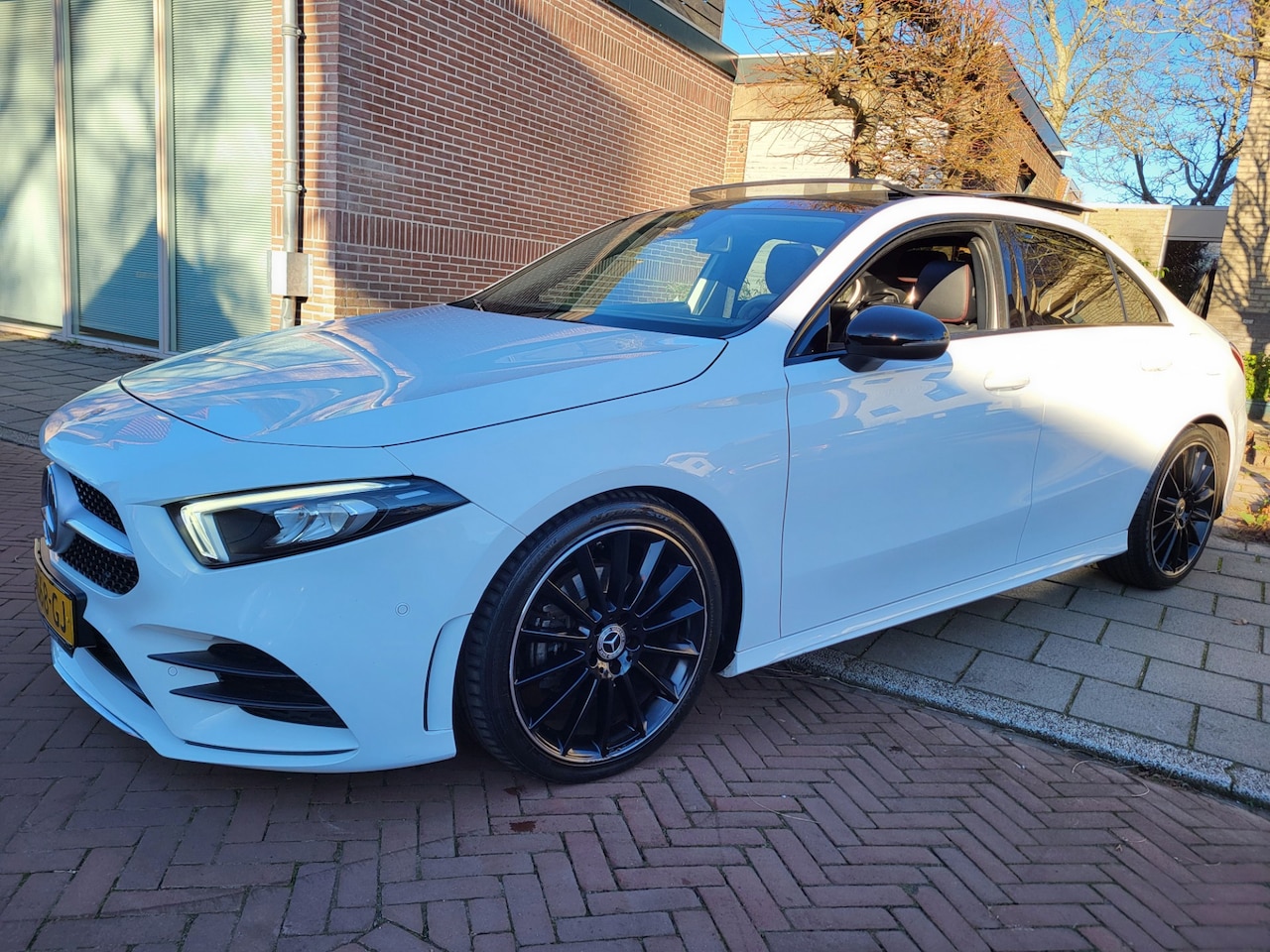 Mercedes-Benz A-klasse - 200 Premium Plus 200 Premium Plus - AutoWereld.nl