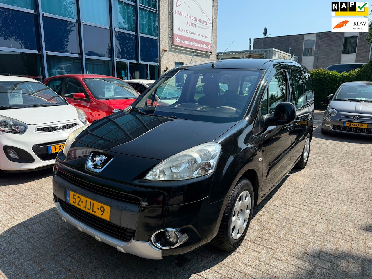Peugeot Partner Tepee - 1.6 Première 1.6 Première, Airco, Trekhaak, 2x Schuifdeur, Apk 07/2027 - AutoWereld.nl