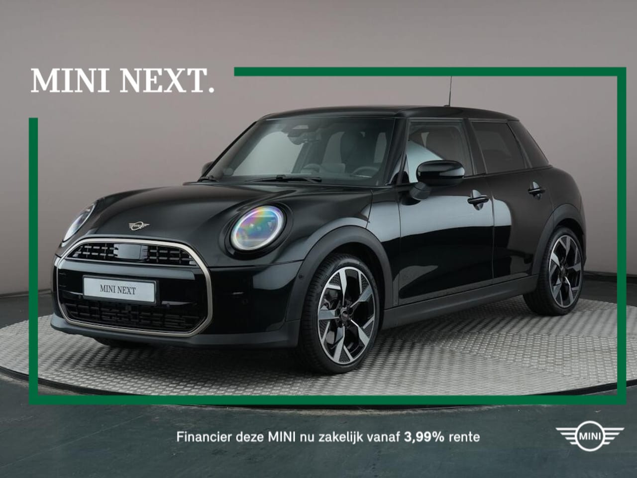 MINI 5-Deurs - 1.5 Cooper C Favoured M - AutoWereld.nl