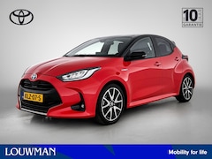 Toyota Yaris - 1.5 Hybrid Executive limited | Head-Up Display | Parkeersensoren voor+achter | Stoel+stuur