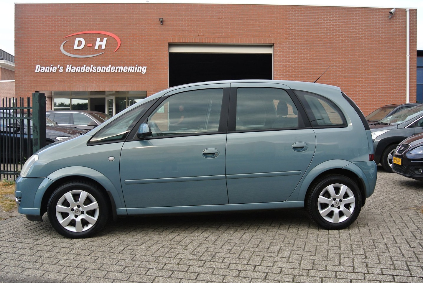 Opel Meriva - 1.6-16V Cosmo airco inruil mogelijk nap - AutoWereld.nl