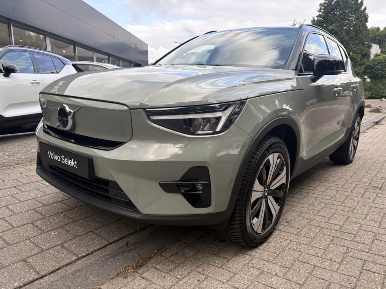 Volvo XC40 - Ultimate Dark | 360-camera | Schuif/-Kanteldak - AutoWereld.nl