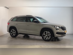 Skoda Kodiaq - 1.5 TSI Sportline Business Camera Stoelverwarming Trekhaak Virtual Cockpit