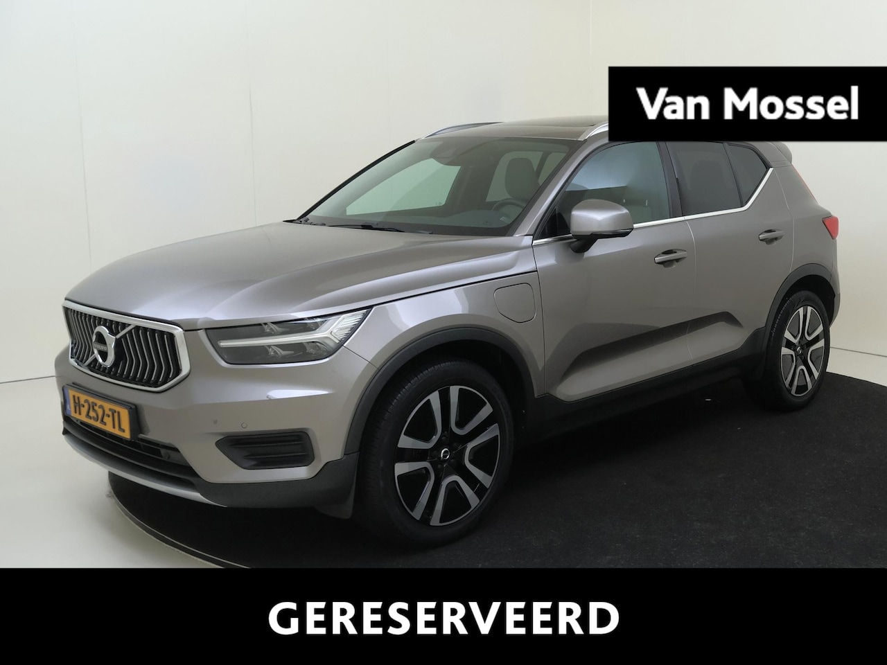 Volvo XC40 - 1.5 T5 Twin Engine Inscription | Trekhaak - AutoWereld.nl